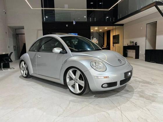 VOLKSWAGEN NEW BEETLE 2.0 MI 8V GASOLINA 2P MANUAL VOLKSWAGEN NEW BEETLE 2.0 MI 8V GASOLINA 2P MANUAL